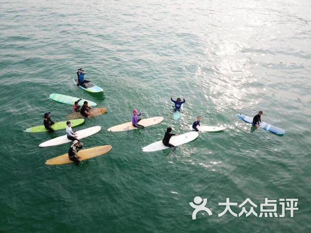 花费2888元购买观看海南文昌火箭发射“内场票”?游客被带到居民房楼顶丨追踪到底